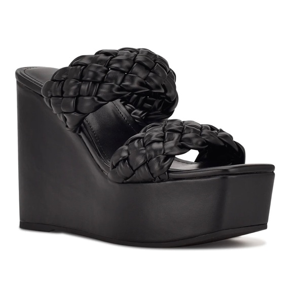 Nine West 11M - Nessie Platform Slide Sandals - Picture 2 of 4